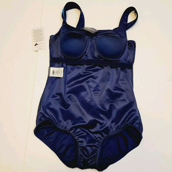 NWT Land's End Tummy Control Scoop Neck Tugless One Piece Size 4 Swimsuit - Picture 11 of 11